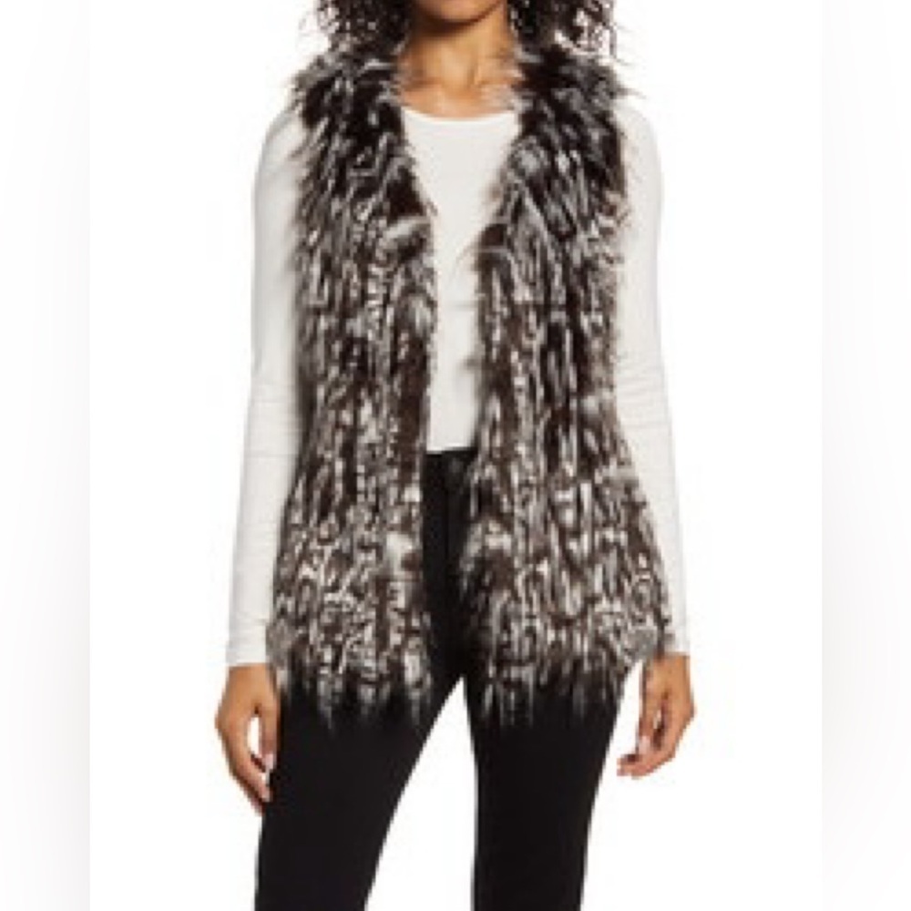 Via Spiga Faux Fur Vest in Brown and White. XL